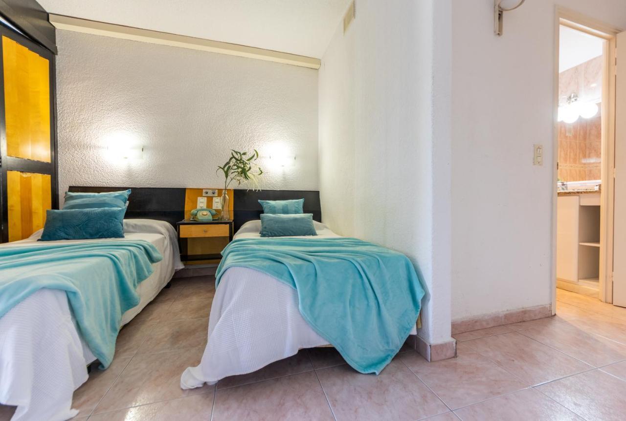 Apartamentos Alboran-Arysal Salou Ngoại thất bức ảnh
