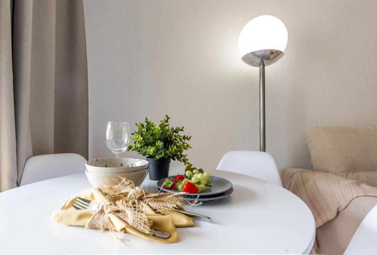 Apartamentos Alboran-Arysal Salou Ngoại thất bức ảnh