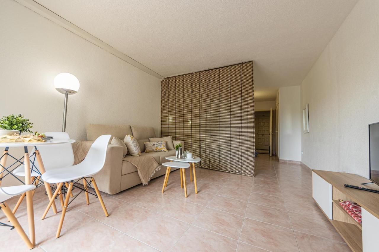 Apartamentos Alboran-Arysal Salou Ngoại thất bức ảnh