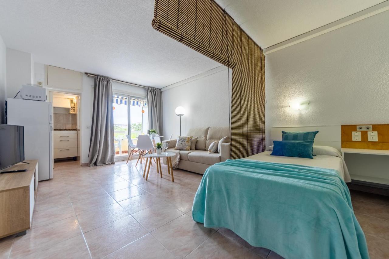 Apartamentos Alboran-Arysal Salou Ngoại thất bức ảnh