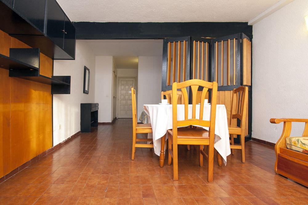Apartamentos Alboran-Arysal Salou Ngoại thất bức ảnh