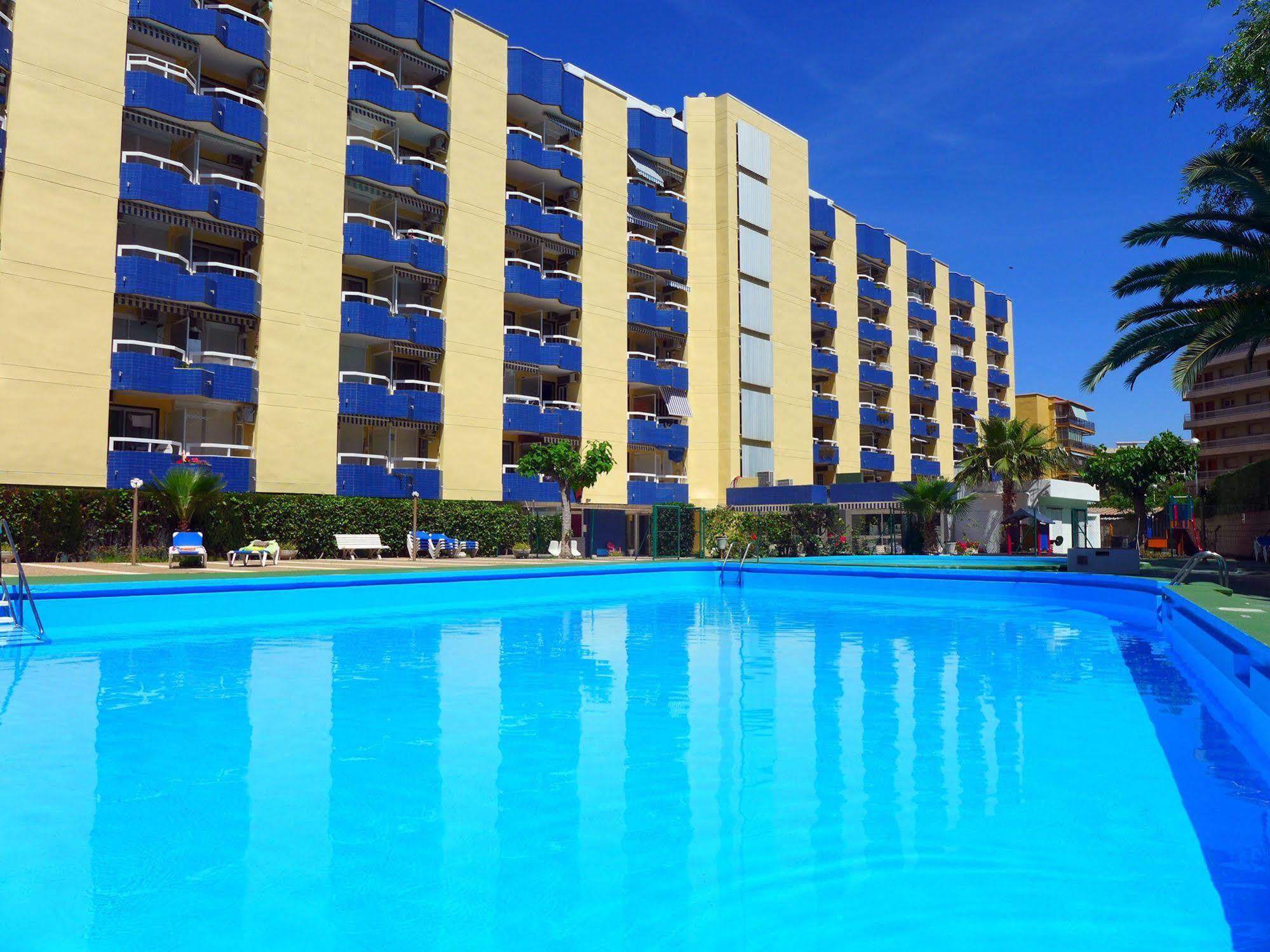 Apartamentos Alboran-Arysal Salou Ngoại thất bức ảnh