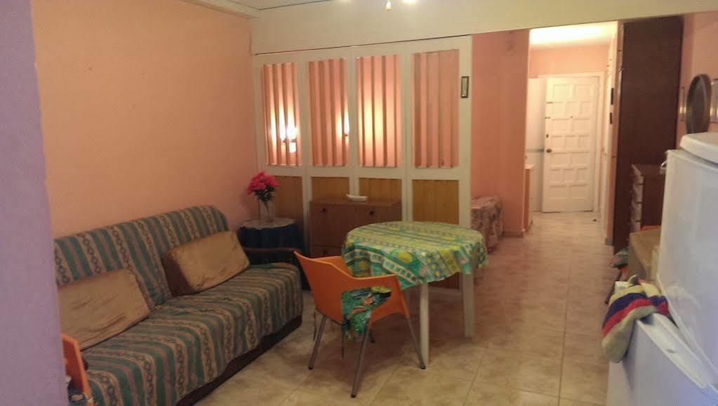 Apartamentos Alboran-Arysal Salou Ngoại thất bức ảnh